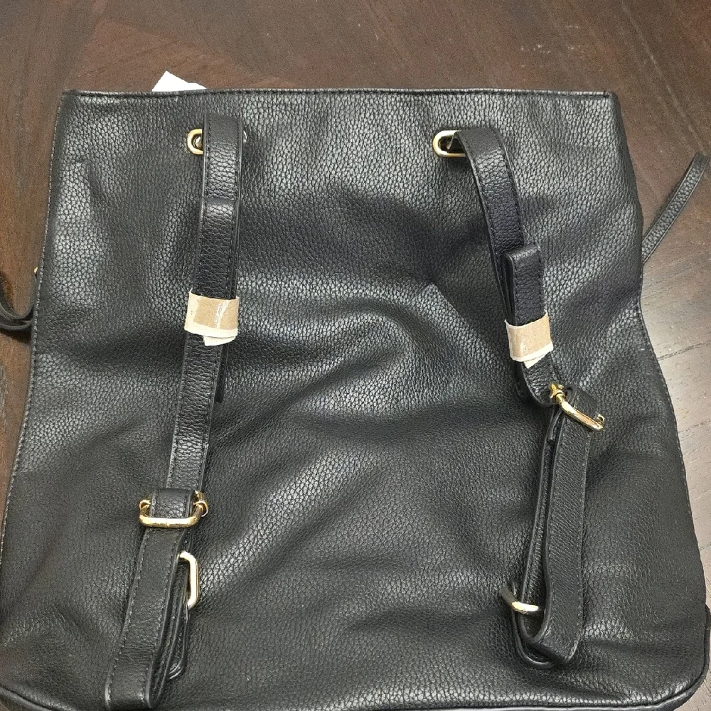 NEW! Elegant Black Vegan Leather Tote Bag - Picture 2 of 3